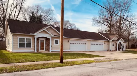 107 A B Wooster St, Norwalk, OH 44857