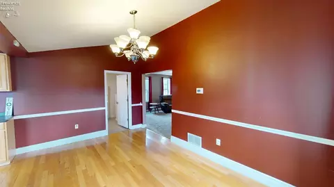 420 Ames St, Clyde, OH 43410 photo 8