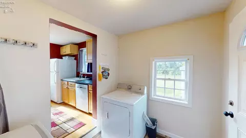 420 Ames St, Clyde, OH 43410 photo 15