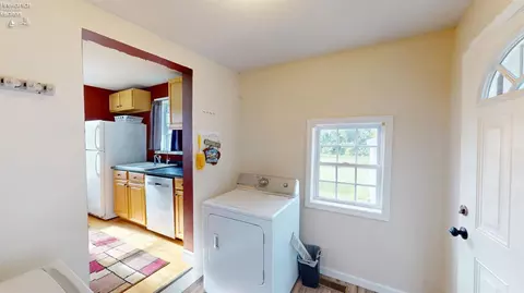420 Ames St, Clyde, OH 43410 photo 16