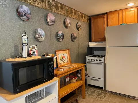 8048 E Mary Ln, Marblehead, OH 43440 photo 14