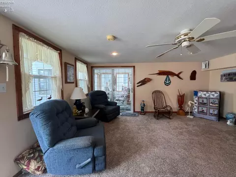 8048 E Mary Ln, Marblehead, OH 43440 photo 5