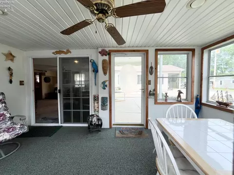 8048 E Mary Ln, Marblehead, OH 43440 photo 10