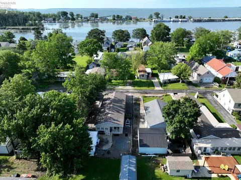 8048 E Mary Ln, Marblehead, OH 43440 photo 34