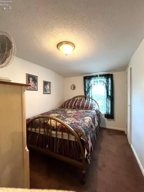 8048 E Mary Ln, Marblehead, OH 43440 photo 20
