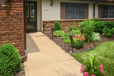 423 Leisure Dr, Huron, OH 44839 photo 4