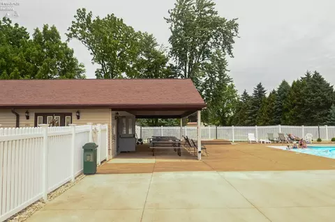 423 Leisure Dr, Huron, OH 44839 photo 46