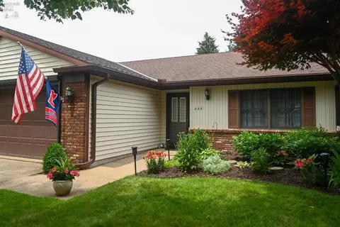 423 Leisure Dr, Huron, OH 44839 photo 2