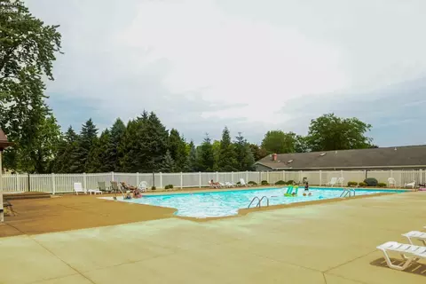 423 Leisure Dr, Huron, OH 44839 photo 47