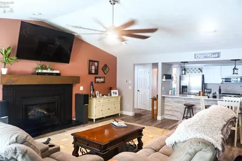 423 Leisure Dr, Huron, OH 44839 photo 12