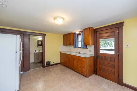 409 Gulf Rd, Elyria, OH 44035 photo 21
