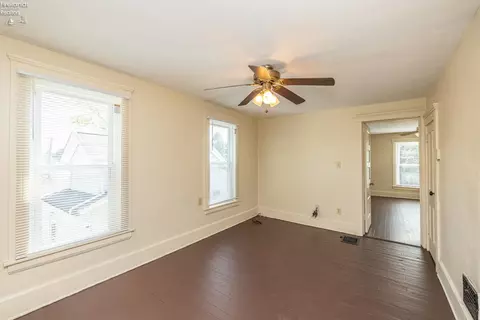 409 Gulf Rd, Elyria, OH 44035 photo 27