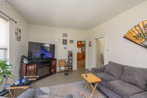 409 Gulf Rd, Elyria, OH 44035 photo 14