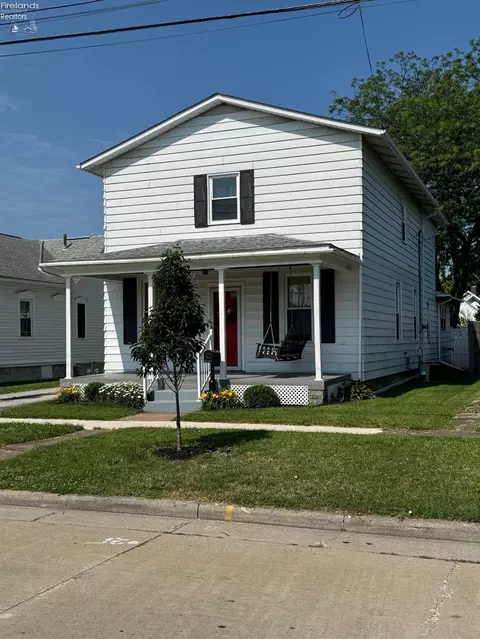 1025 Jay St, Sandusky, OH 44870