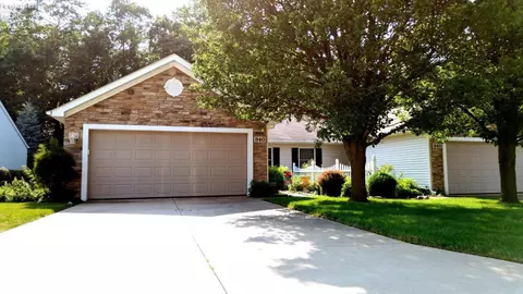 340 Lighthouse Oval, Lakeside, OH 43440