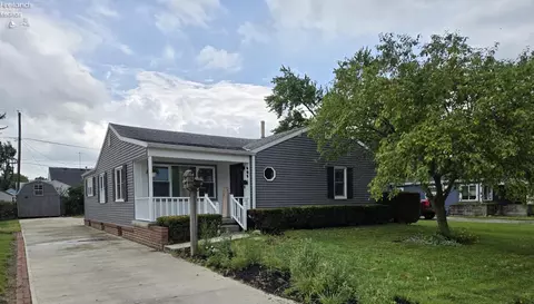 605 Westhaven Dr, Fostoria, OH 44830