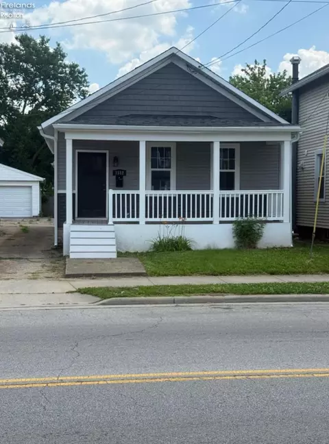 1512 Hayes Ave, Sandusky, OH 44870