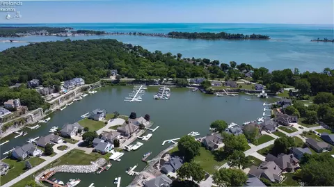 3935 Quarrystone Ct, Marblehead, OH 43440 photo 37