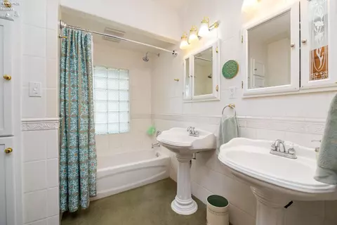 Bath - 280 W Main St, Norwalk, OH 44857 photo 1 of 3