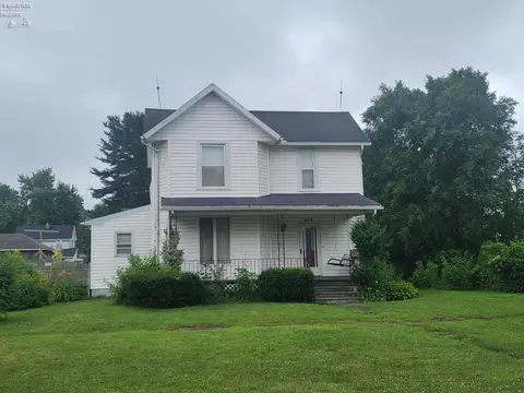 409 2nd St, Fremont, OH 43420
