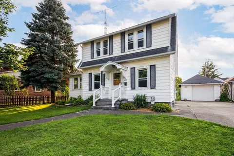 634 4th St, Fremont, OH 43420