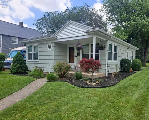 700 June St, Fremont, OH 43420