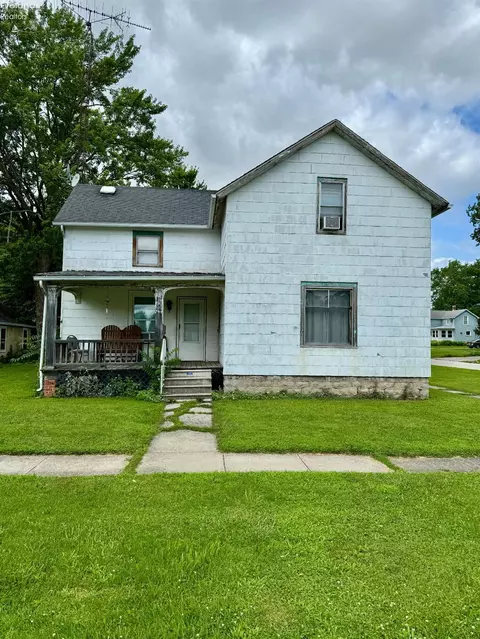 442 N Ohio Ave, Fremont, OH 43420