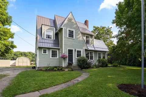 12513 Mason Rd, Vermilion, OH 44089