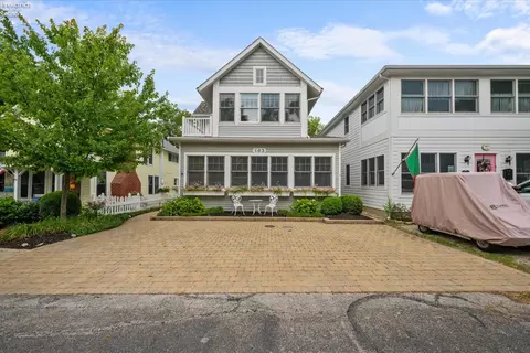 163 Vine Ave, Lakeside, OH 43440