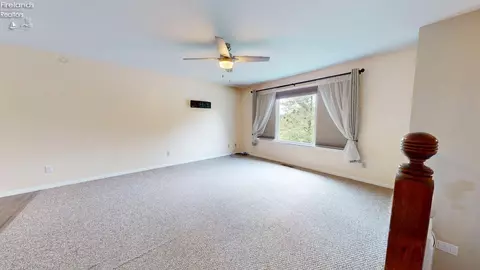 Living - 1005 Tamarack Dr, Willard, OH 44890 photo 1 of 7