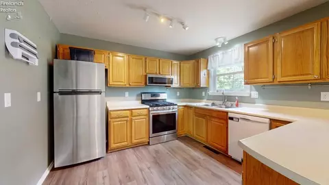 Kitchen - 1005 Tamarack Dr, Willard, OH 44890 photo 1 of 2
