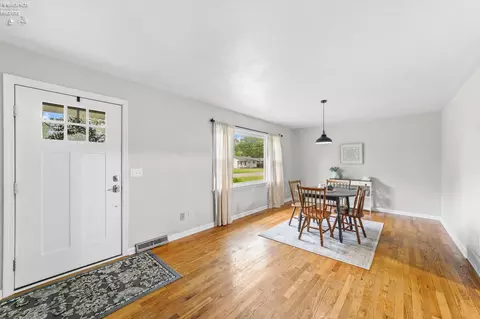 546 Berlin Rd, Huron, OH 44839 photo 2