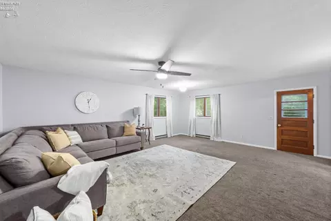 546 Berlin Rd, Huron, OH 44839 photo 9