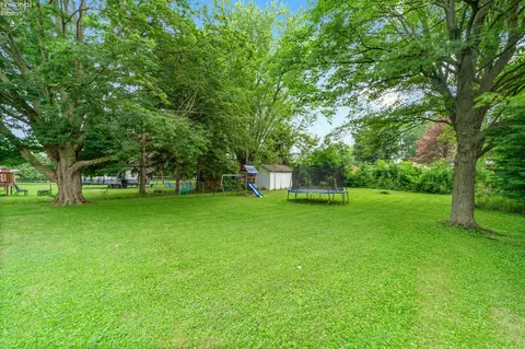 546 Berlin Rd, Huron, OH 44839 photo 17