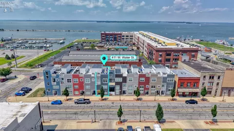 411 W Water St, Sandusky, OH 44870
