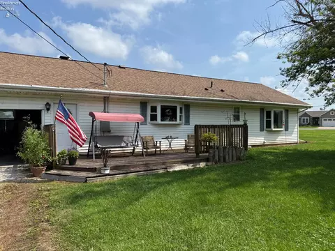 Exterior - 643 Holiday Dr, Willard, OH 44890 photo 1 of 4