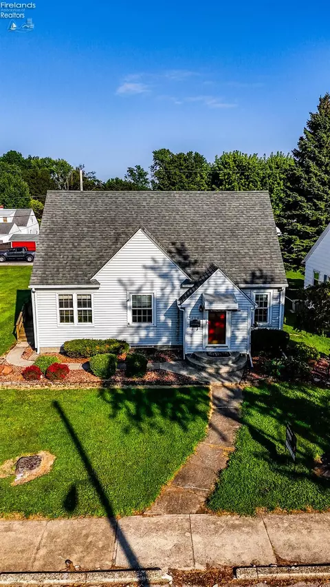 309 S Collinwood Blvd, Fremont, OH 43420
