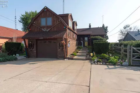 11103 Dyke Rd, Curtice, OH 43412