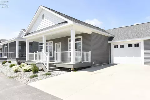 10850 E Bayshore Cardinal Rd #117, Marblehead, OH 43440