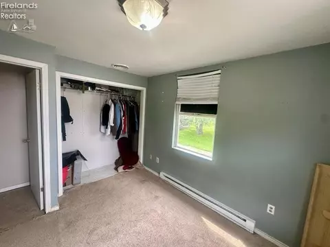 109 Euclid Ave, Bradner, OH 43406 photo 10