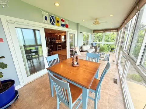 812 E Main St #2D, Marblehead, OH 43440 photo 22