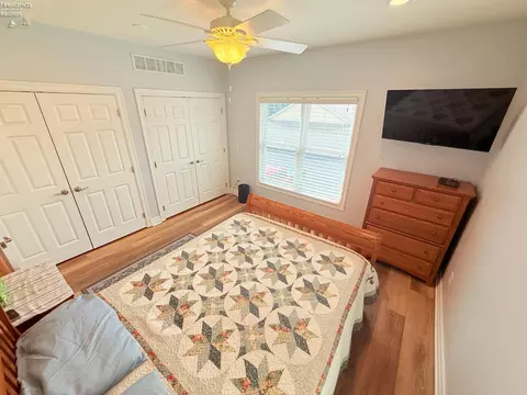 812 E Main St #2D, Marblehead, OH 43440 photo 32
