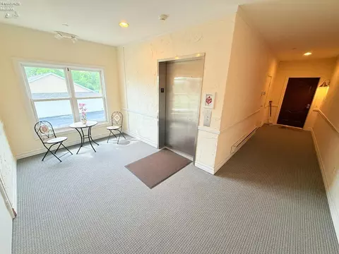 812 E Main St #2D, Marblehead, OH 43440 photo 14