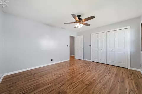 309 E Main St, Oak Harbor, OH 43449 photo 9