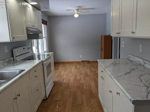 Kitchen - 2903 Huron Avery Rd, Huron, OH 44839 photo 1 of 5