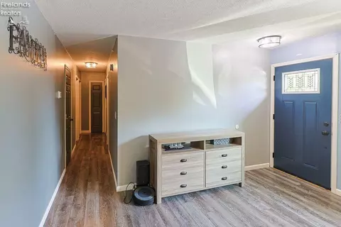Entry Way - 741 May St, Clyde, OH 43410 photo 2 of 4