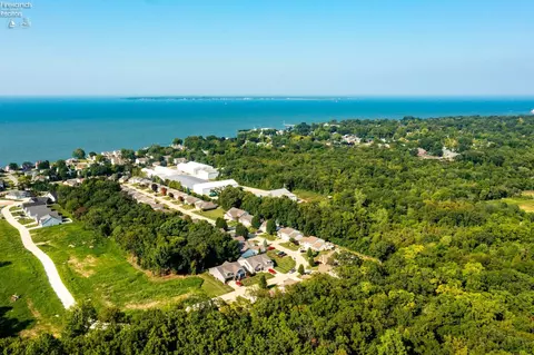 313 Lighthouse Oval, Marblehead, OH 43440 photo 35