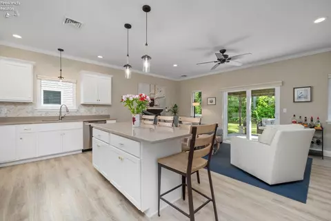 313 Lighthouse Oval, Marblehead, OH 43440 photo 7