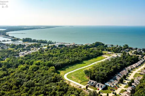 313 Lighthouse Oval, Marblehead, OH 43440 photo 37