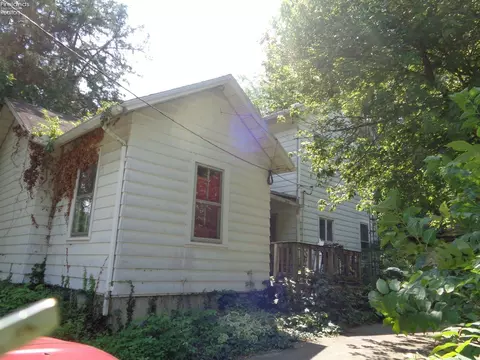 127 Central Ave, Willard, OH 44890 photo 3